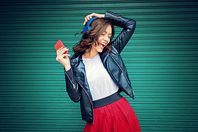 成人聲樂培訓學唱歌